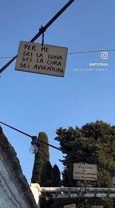 Alberobello, Italia – street art: scene from the Art Is Trash video by Francisco de Pájaro