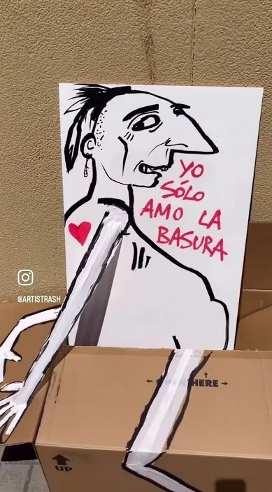 Amo la basura – street art in Barcelona: scene from the Art Is Trash video by Francisco de Pájaro