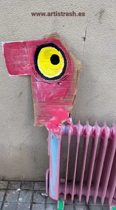 Caballo solitario – street art in Barcelona: scene from the Art Is Trash video by Francisco de Pájaro