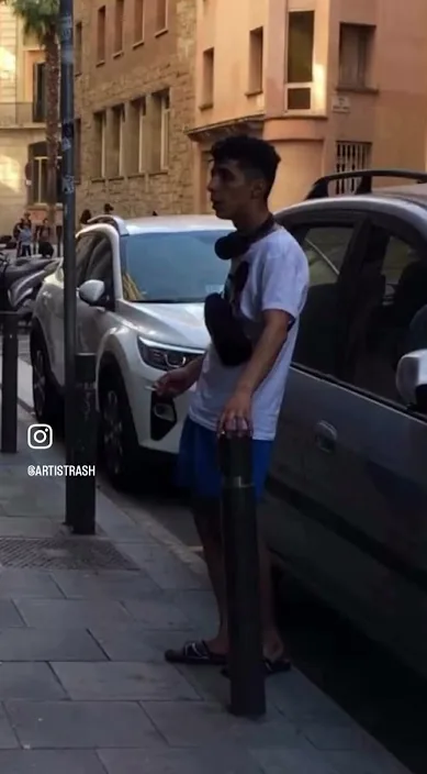 Cuidado – street art in Barcelona: scene from the Art Is Trash video by Francisco de Pájaro