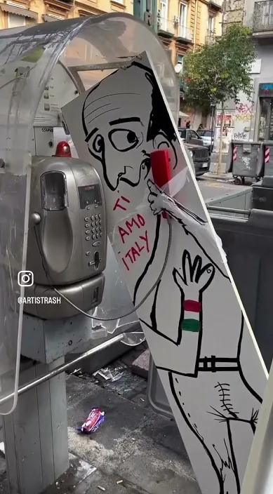 Llamada de despedida – street art in Barcelona: scene from the Art Is Trash video by Francisco de Pájaro